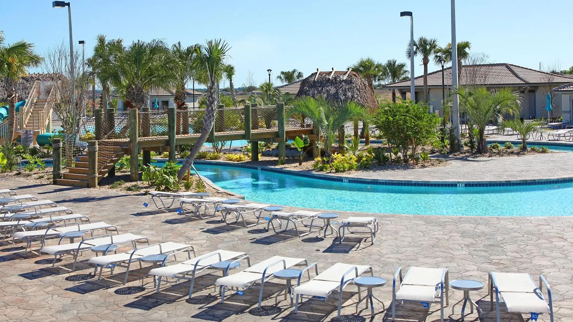 Champions Gates Condos By Une Davenport