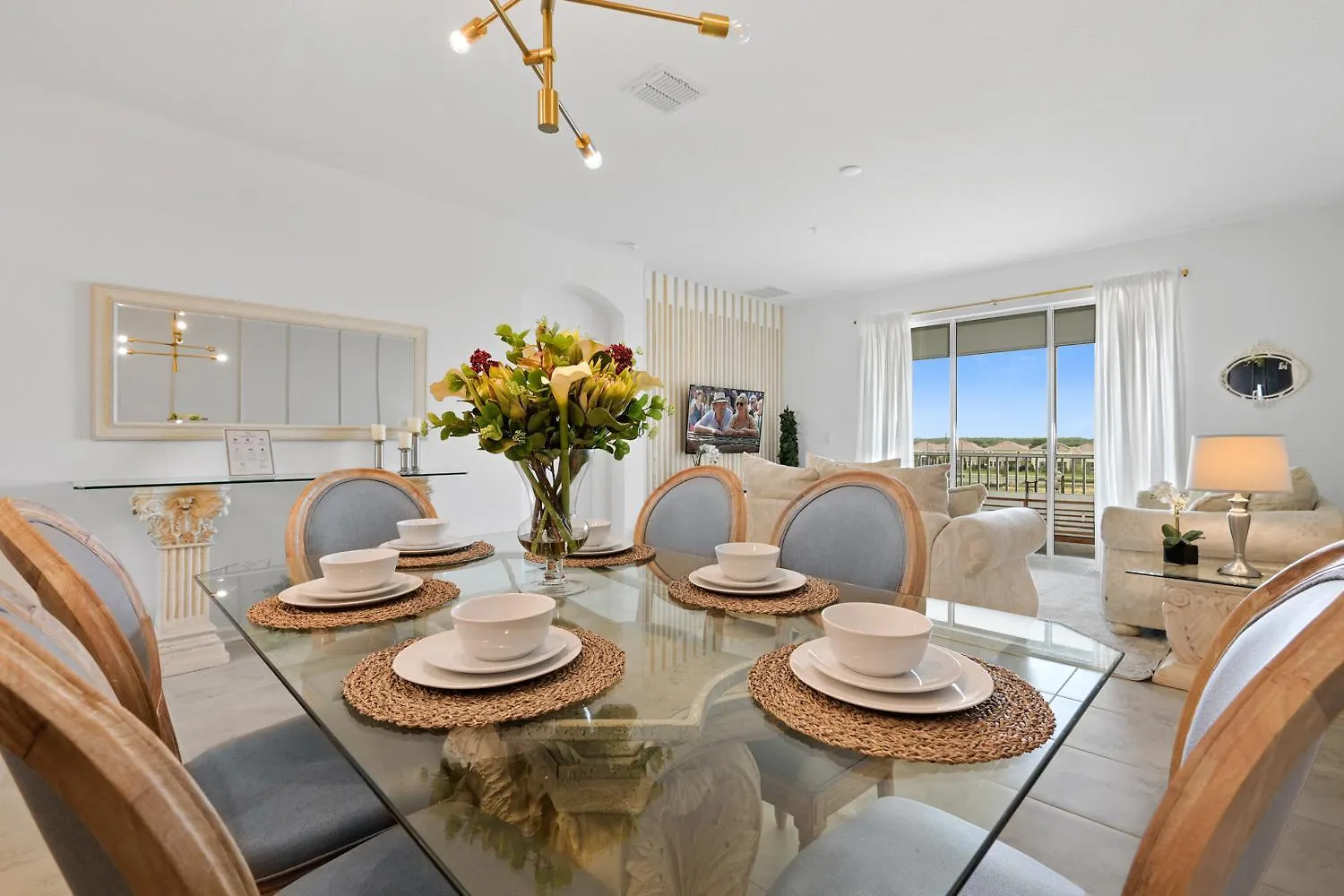 Champions Gates Condos By Une Davenport