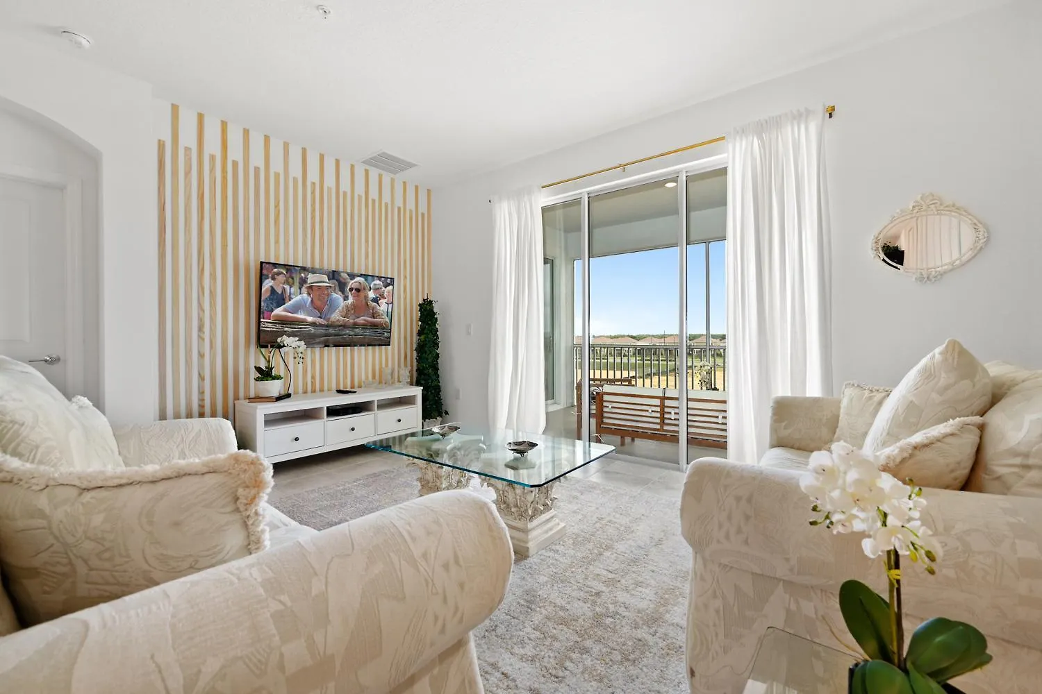 Apartment Champions Gates Condos By Une Davenport