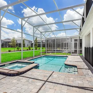 Contemporary W Private Pool& Holiday home